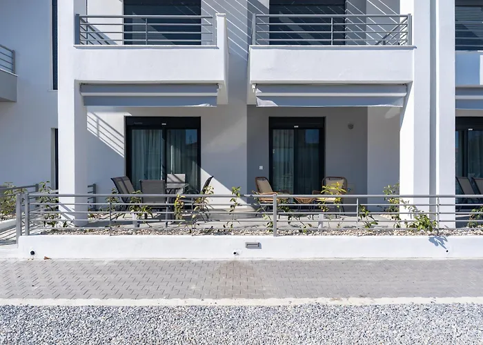 Areti Residential Complex דירה Ofrínion